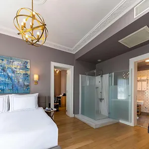Petros Istanbul