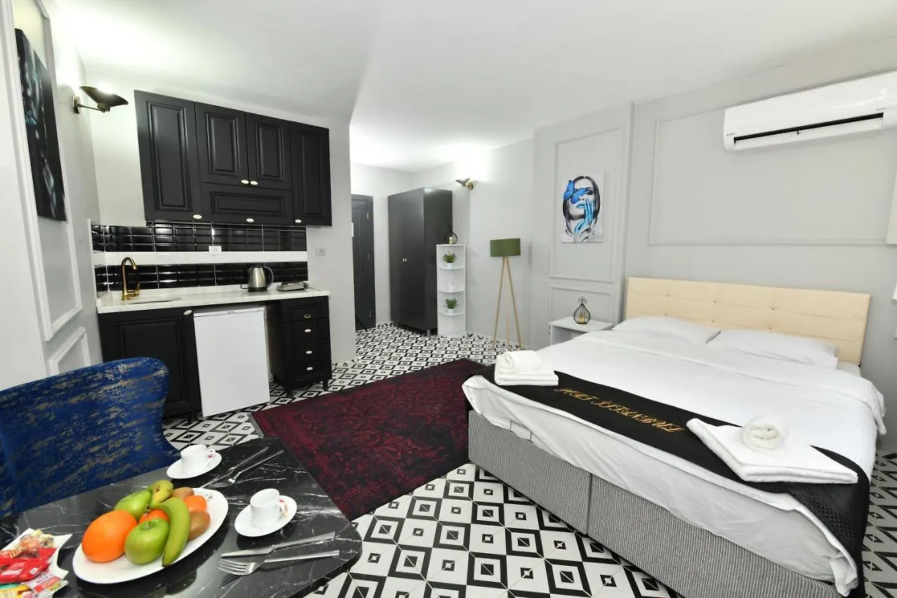 Port Istanbul Residences 0*,